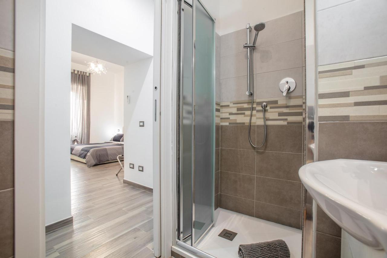 Scirocco Rooms Civitavecchia Exteriör bild
